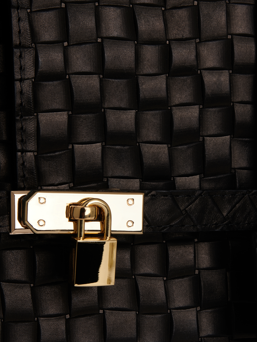 Ache Gia in Black — handmade leather top-handle bag