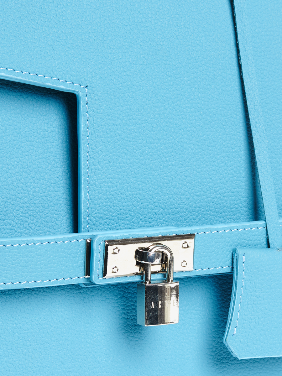 Ache Gia in Sky Blue — handmade leather top-handle bag